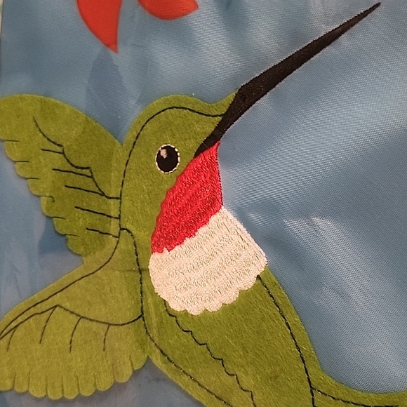 Hummingbird flag - Picture 4 of 4